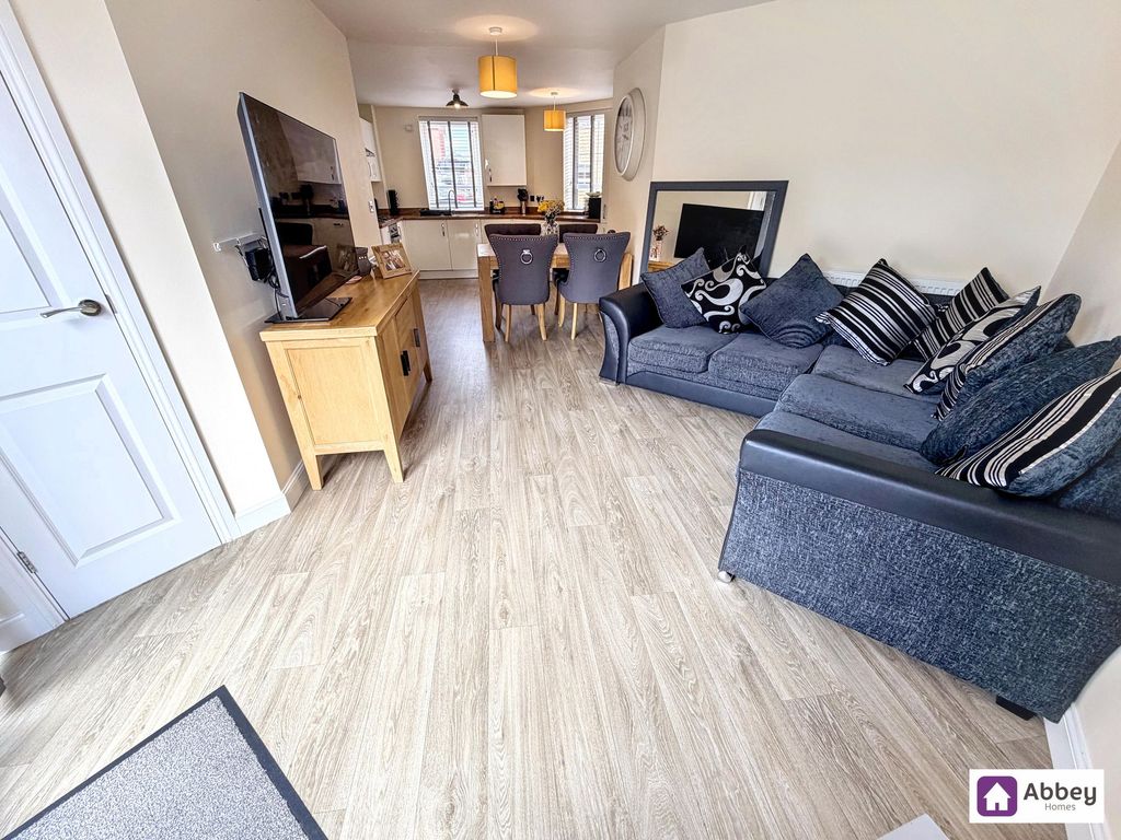 Property photo 3 of 12 Open Plan Living Room