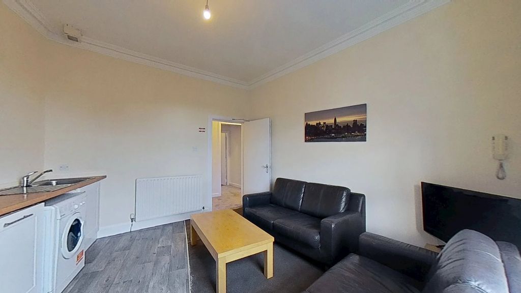 Property photo 3 of 10 Photo 3