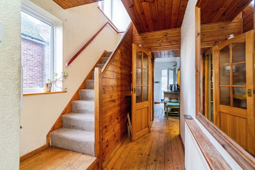 Property photo 2 of 29 Pbox-Img.Jpg