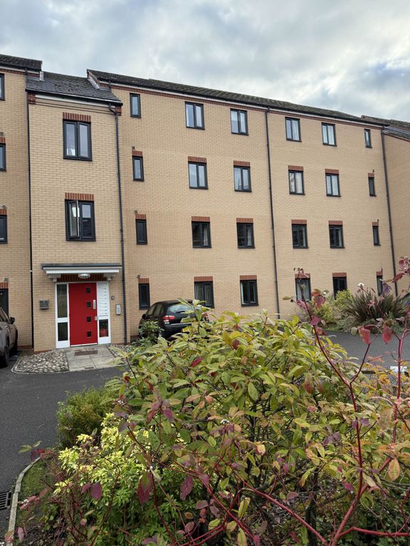 Property photo 1 of 11