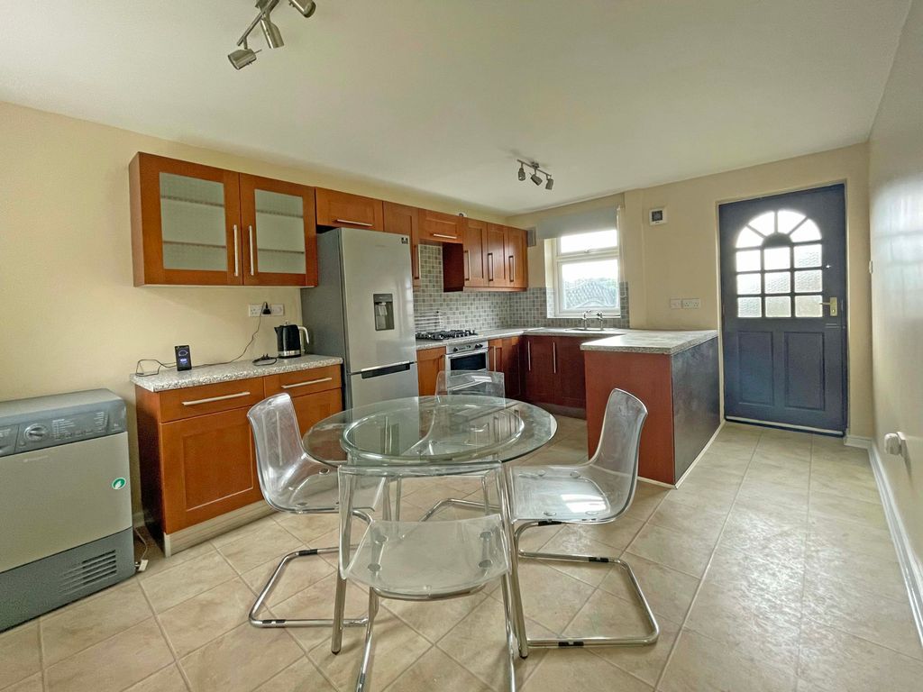 Property photo 3 of 13 0 General