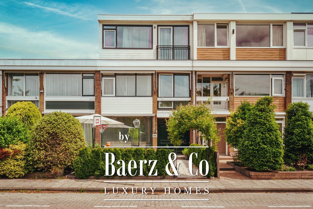 Property photo 1 of 75