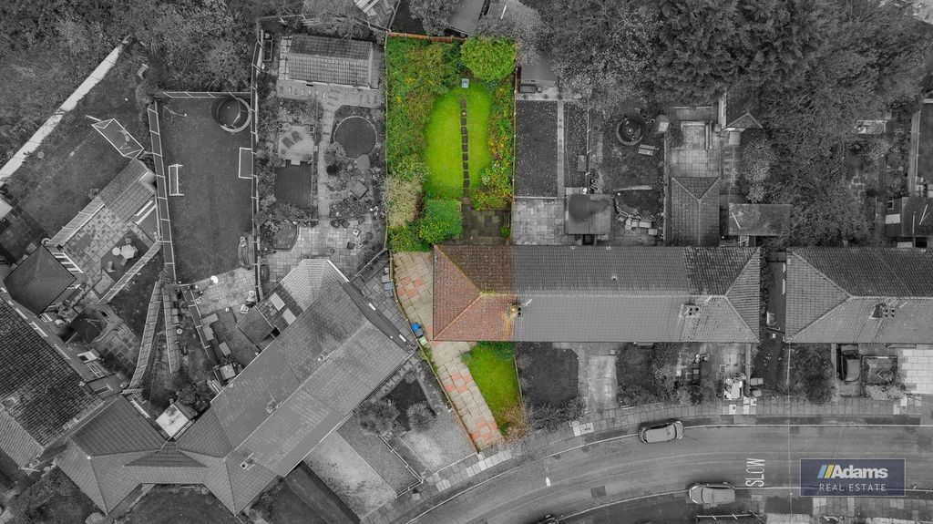 Property photo 2 of 28