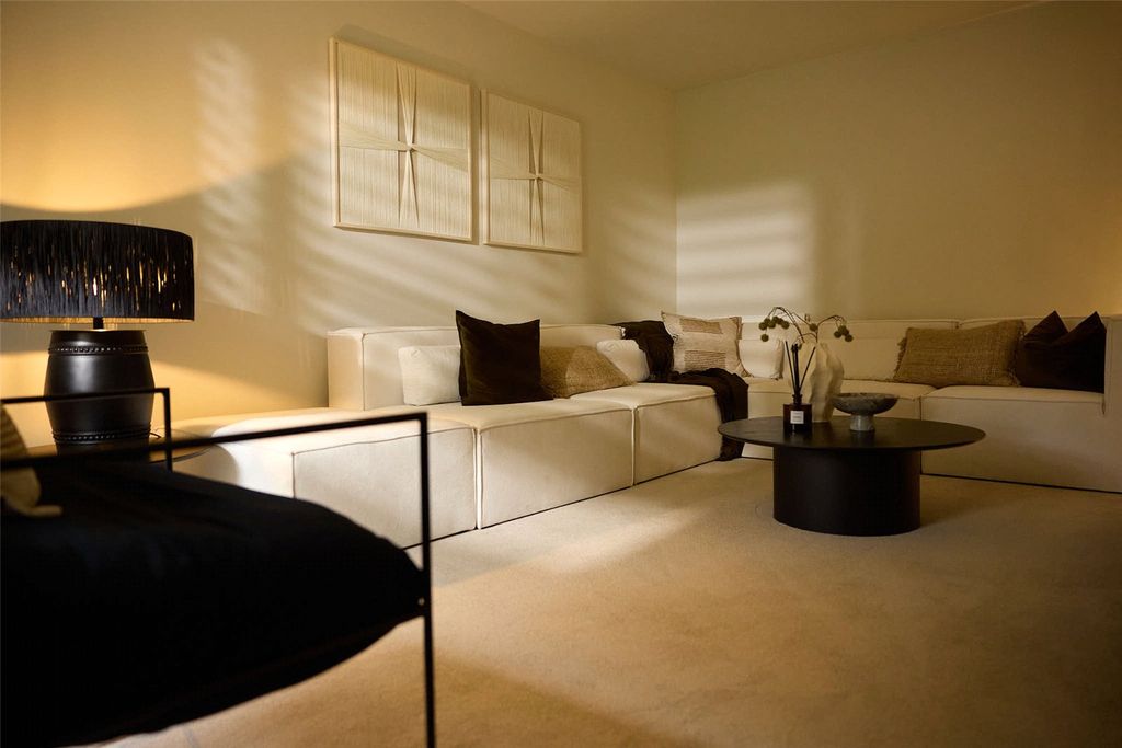 Property photo 2 of 10 Picture No. 17