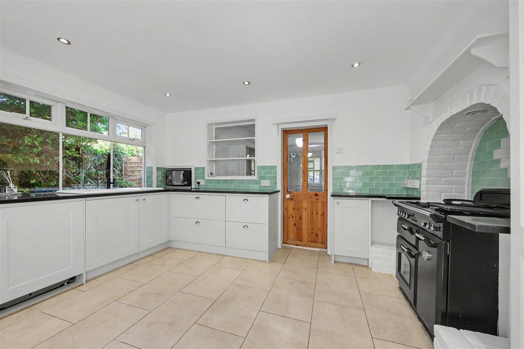 Property photo 3 of 19 Img_0453-Img_0457.Jpg