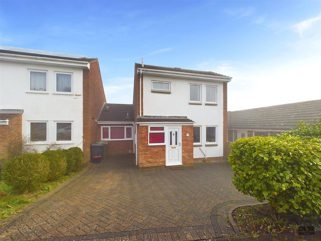 Property photo 1 of 14 Cam02887G0-Pr0352-Still015.Jpg