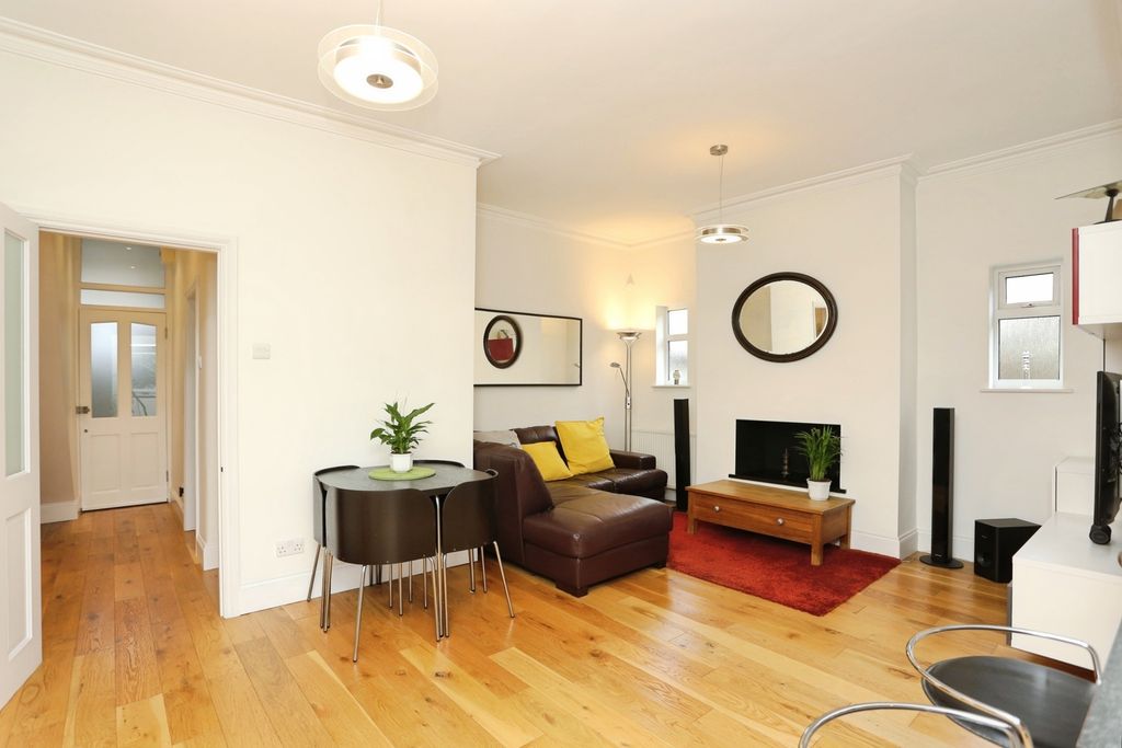 Property photo 2 of 7 Pbox-Img.Jpg