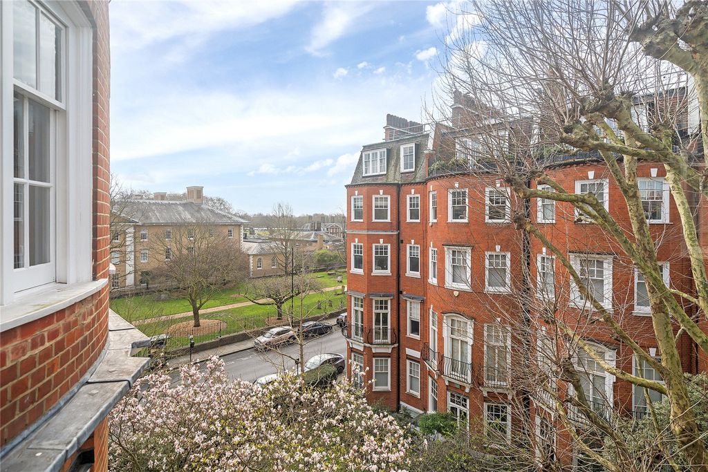 Property photo 2 of 11 View