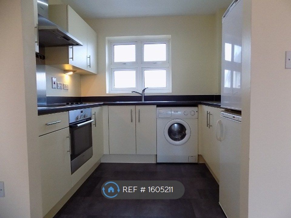 Property photo 3 of 8