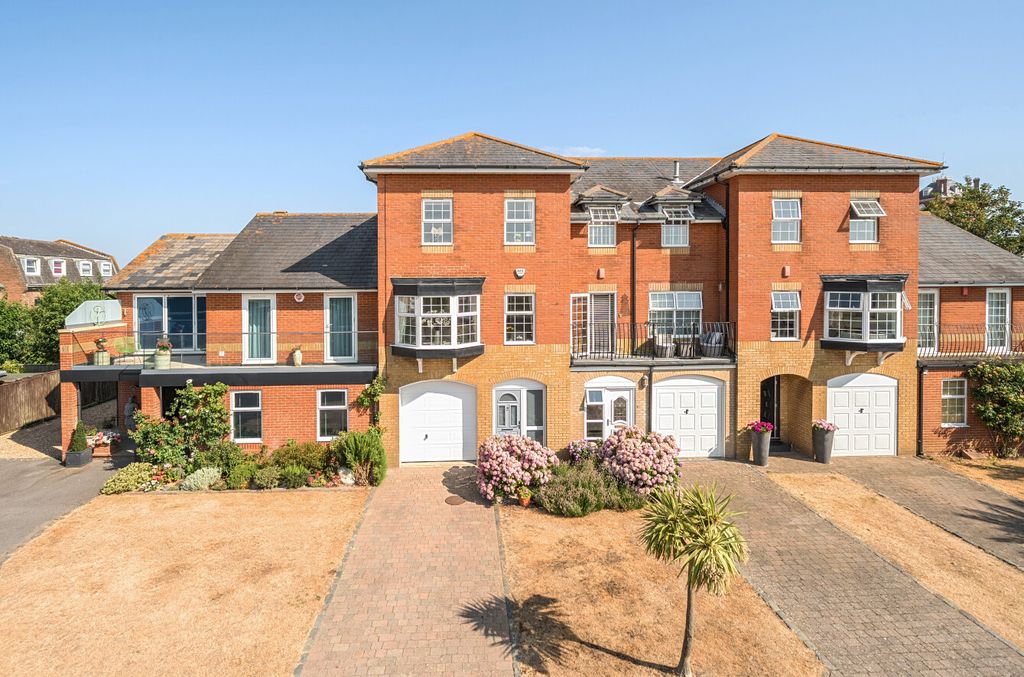 Property photo 1 of 17 1488616-8-6A58A67...