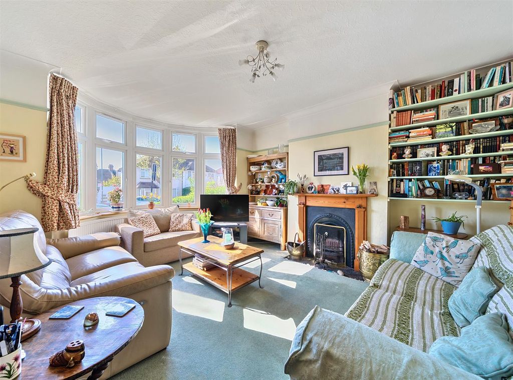 Property photo 2 of 14 19356825 (12).Jpg