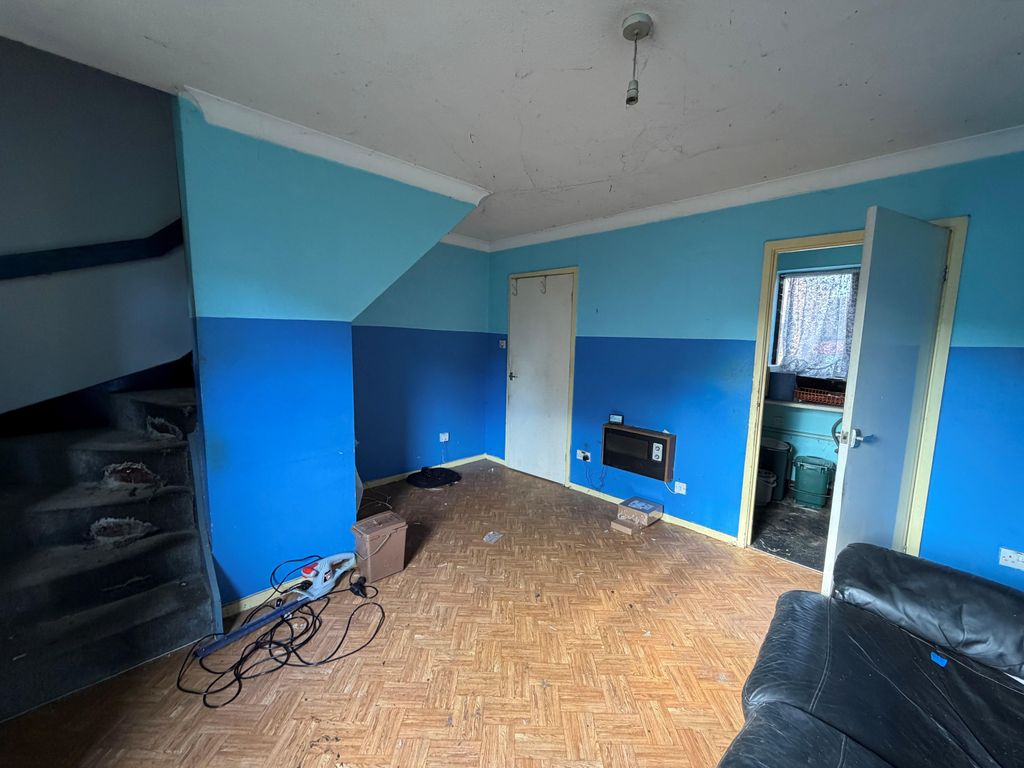 Property photo 3 of 13 12.Jpg