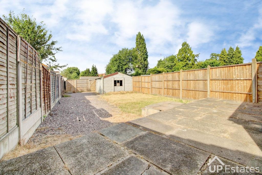 Property photo 2 of 20