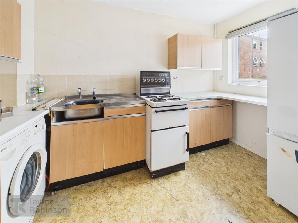 Property photo 3 of 12 Cam02600G0-Pr0799-Still007.Jpg