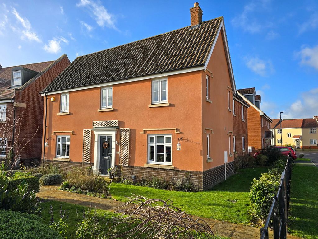 Property photo 2 of 31