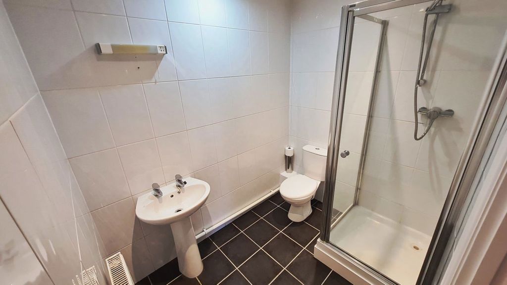 Additional image 8 of 1 bed flat to rent1 Bed Unfurnished Flat, Llanbadarn Fawr SY23