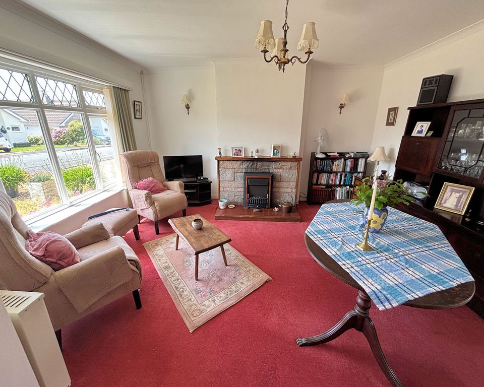 Property photo 3 of 25
