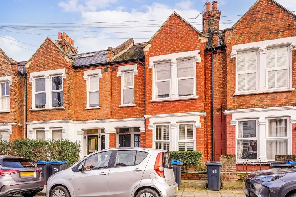 Property photo 1 of 5