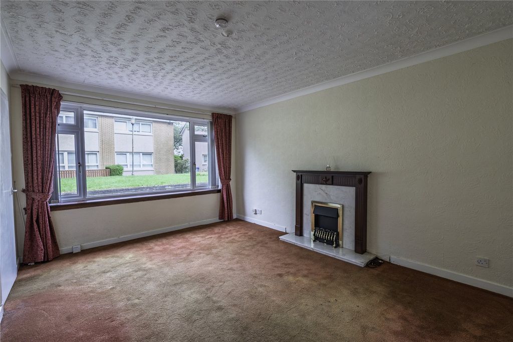 Property photo 3 of 18 Picture No. 02