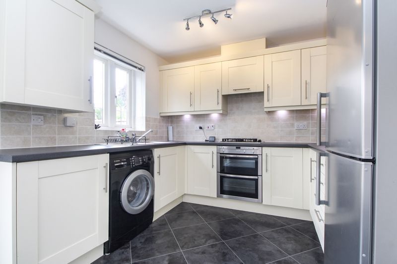 Property photo 3 of 17 Kitchen/Diner