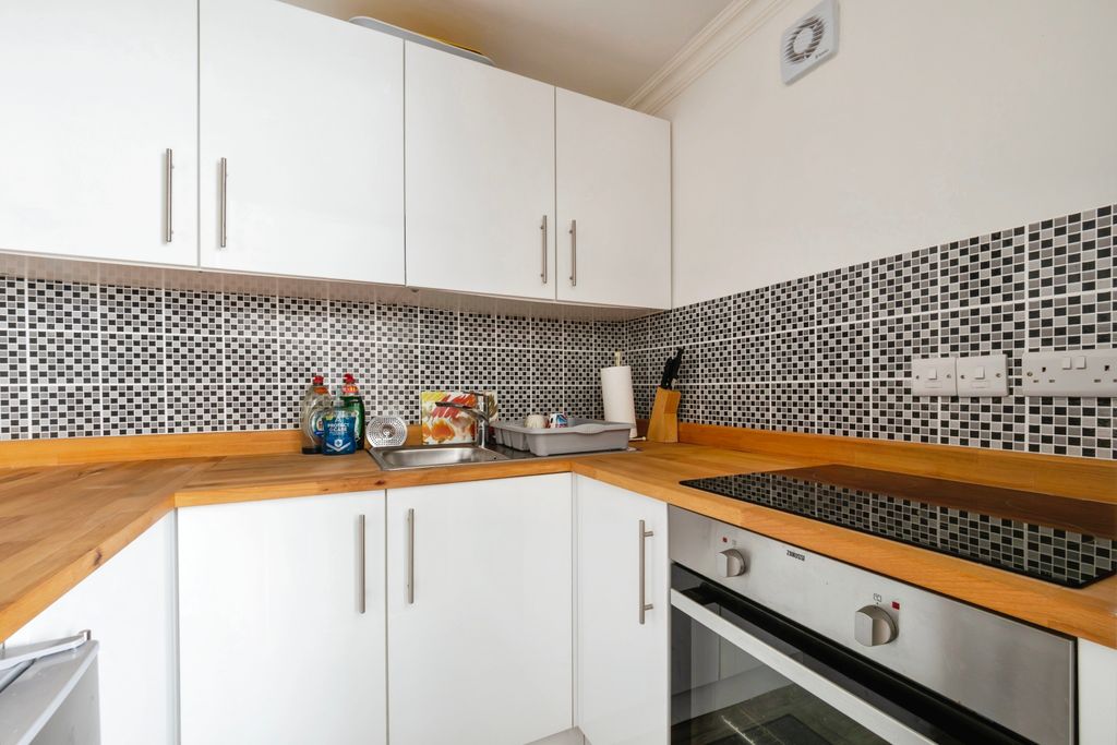 Property photo 3 of 10 Photography