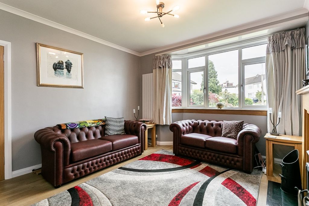Property photo 3 of 37