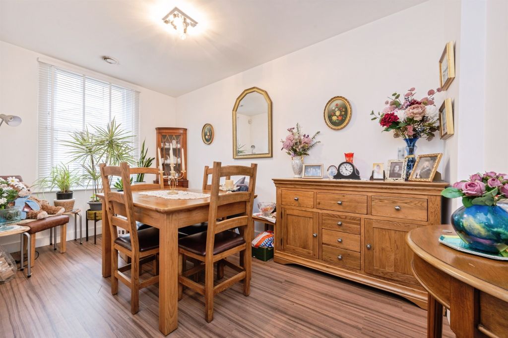 Additional image 4 of 3 bed flat for saleMill Street, Bedford MK40
