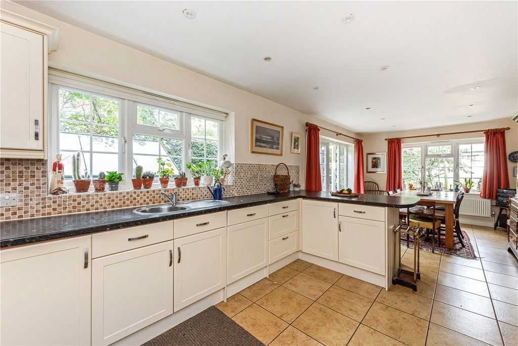 Property photo 2 of 15 Kitchen