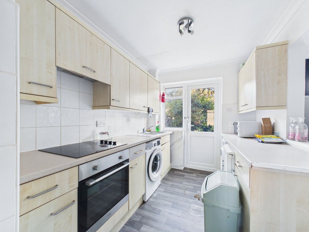 Property photo 3 of 11 Picture No. 06