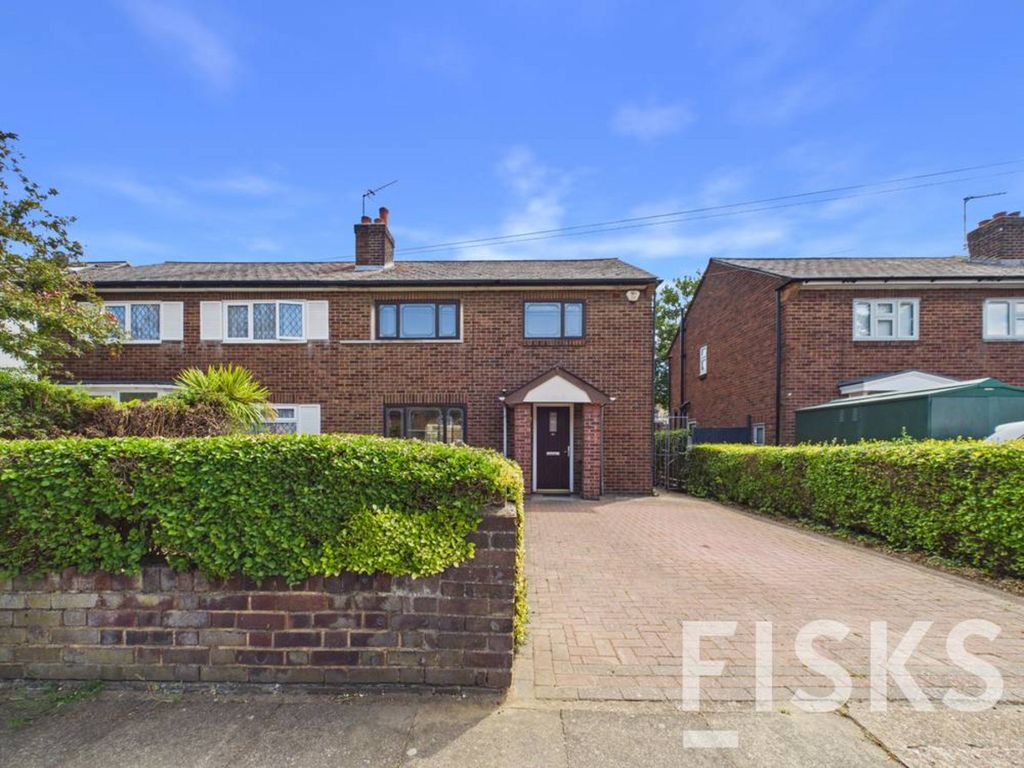 Property photo 1 of 11