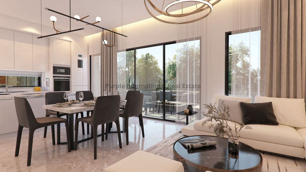 Property photo 3 of 25