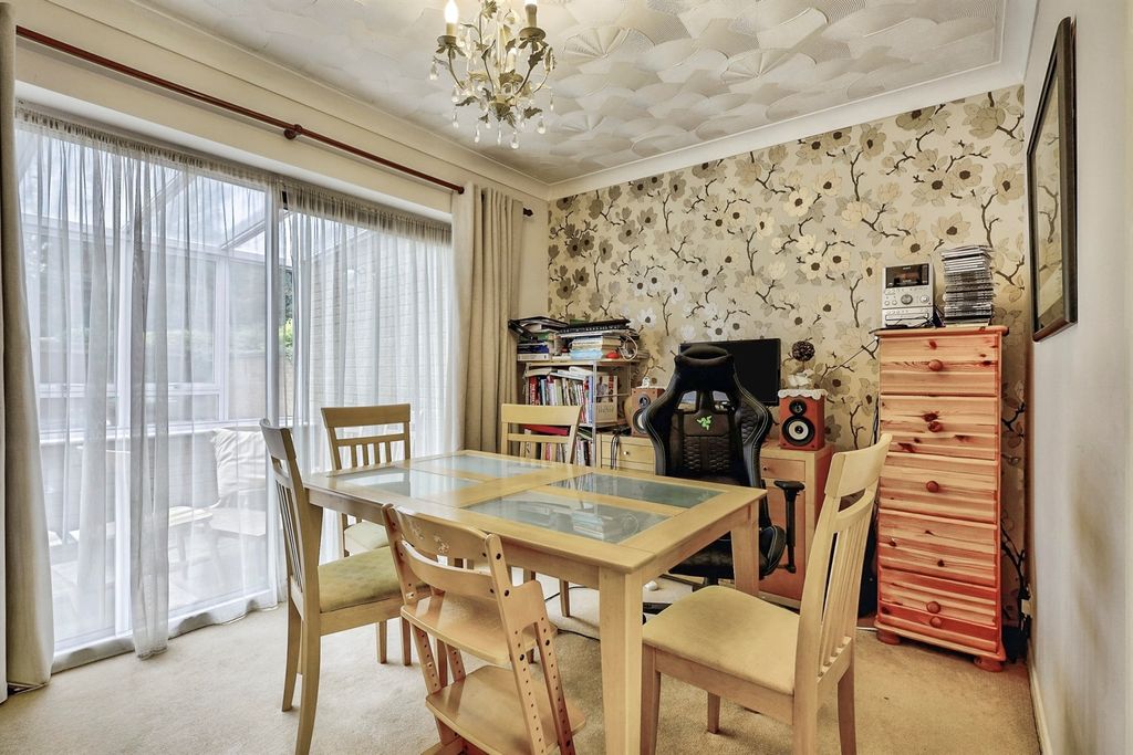 Additional image 6 of 4 bed detached house for saleGable Close, Daventry NN11
