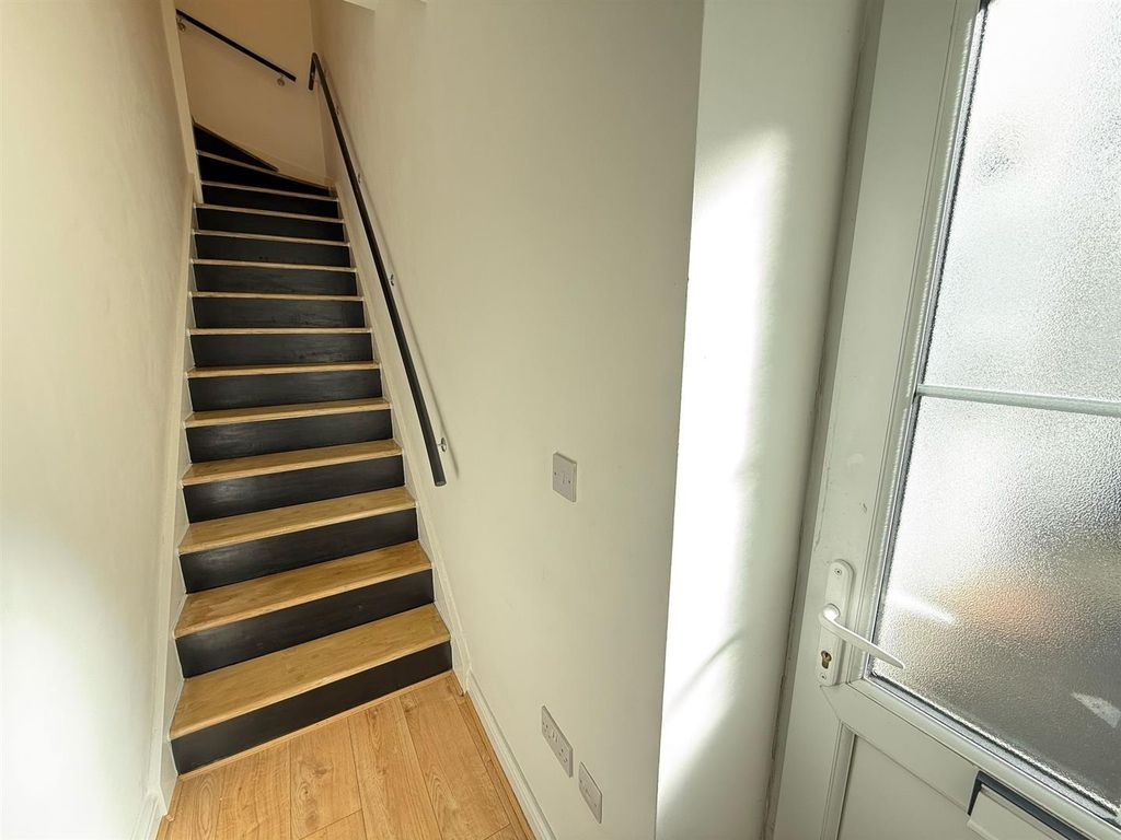 Property photo 2 of 10 4.Jpg