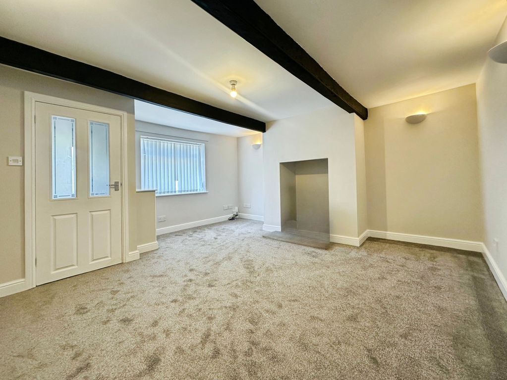Property photo 2 of 14 Living Room
