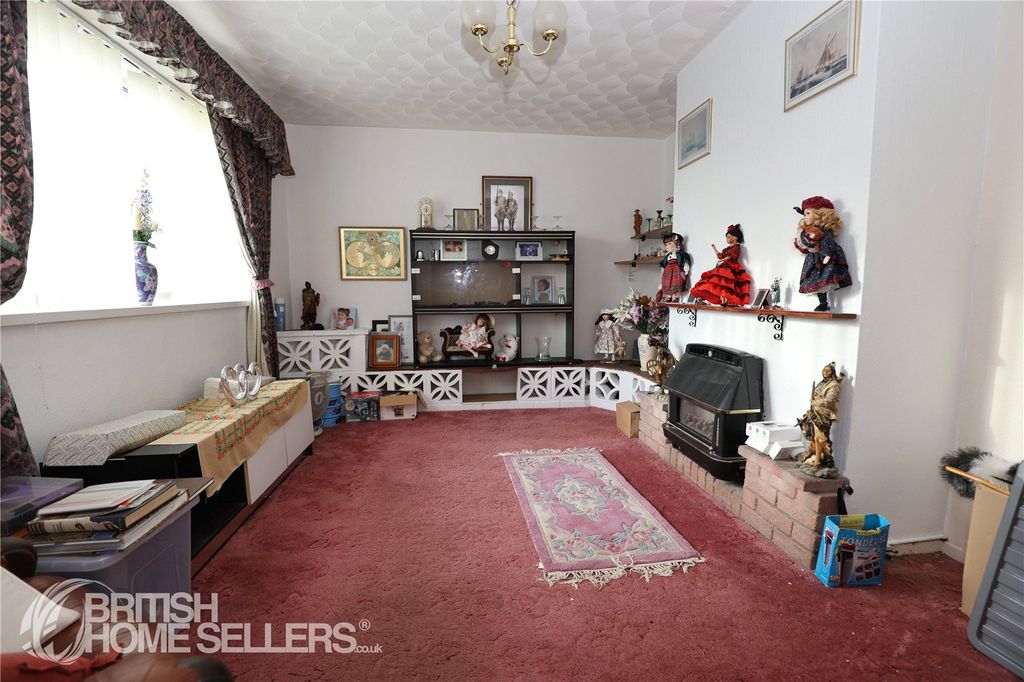 Property photo 3 of 20 Picture No. 05