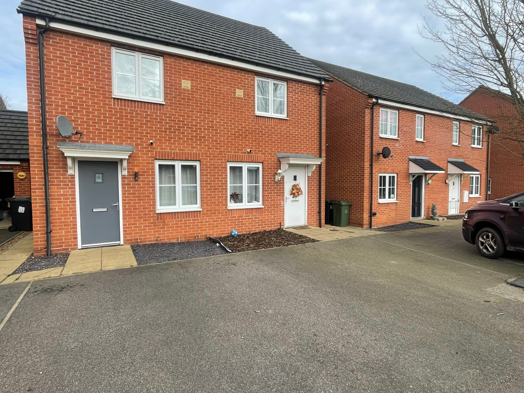 Property photo 1 of 12 Front