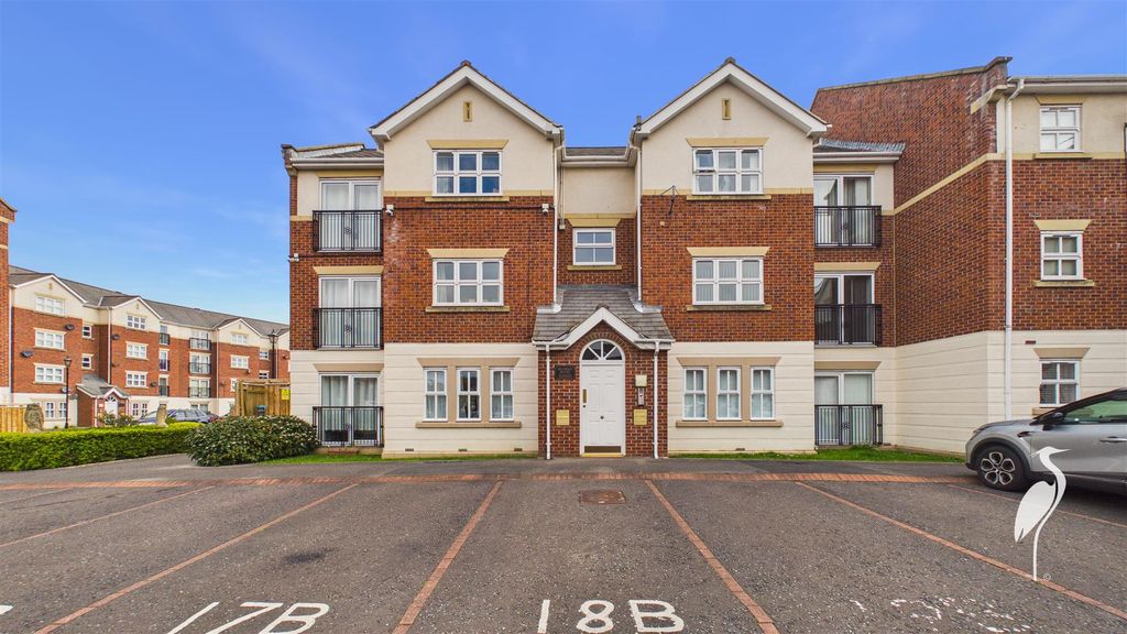 Property photo 1 of 11