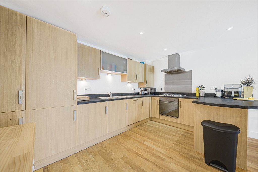 Property photo 2 of 10 Picture No. 09