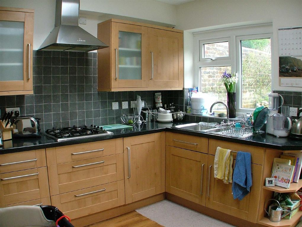 Property photo 2 of 5