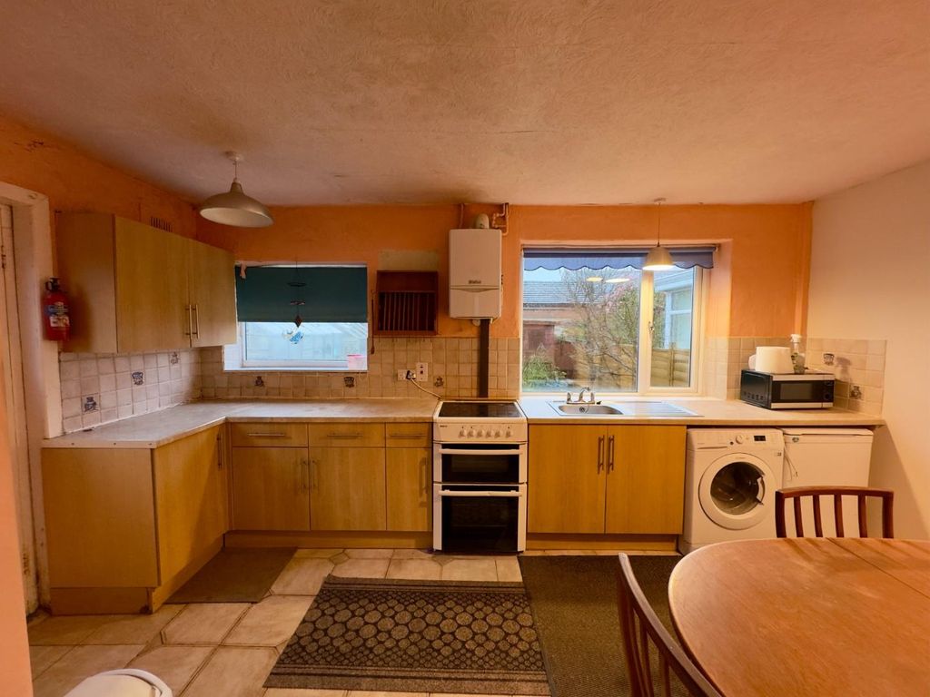 Property photo 3 of 15 Image00008.Jpeg