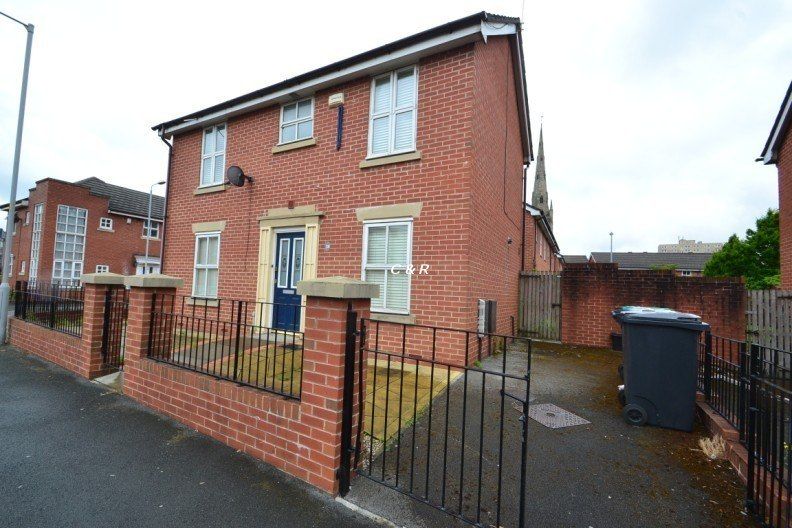 Property photo 1 of 7 3 Bedroom House For Rent