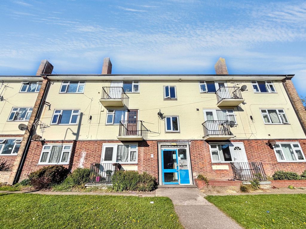 Property photo 1 of 15