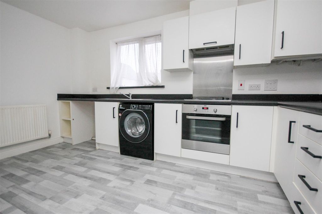 Property photo 2 of 10 K2.Jpg