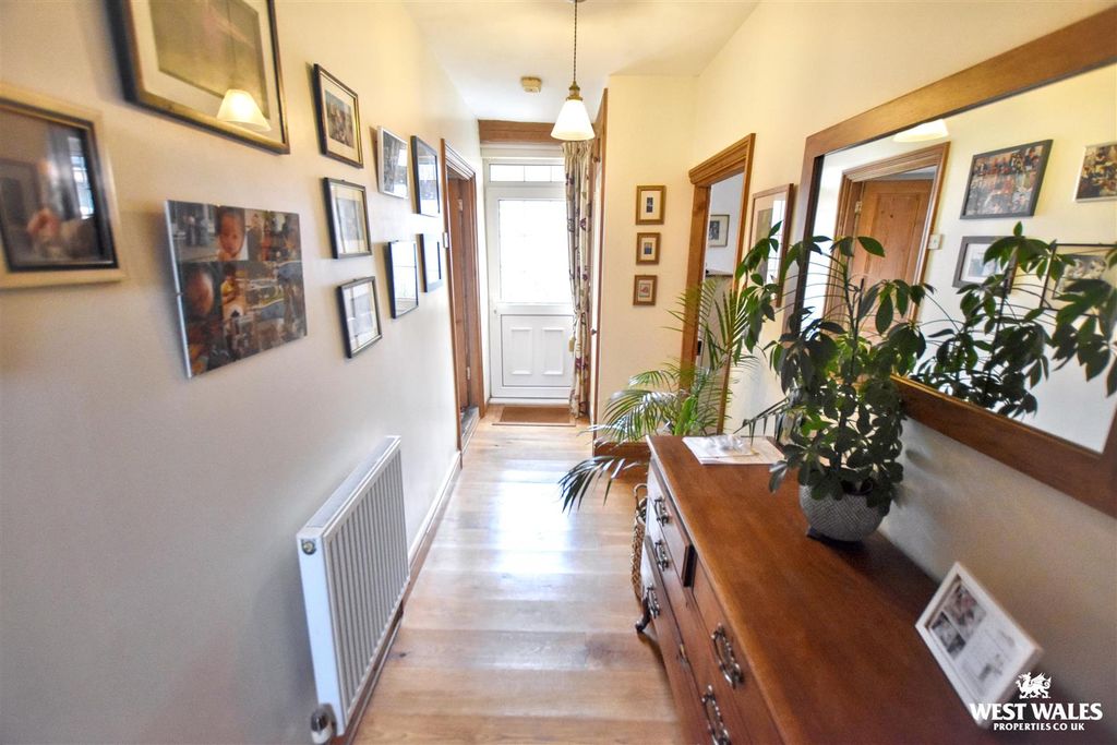 Additional image 6 of 7 bed detached house for saleChurch Lane, Robeston Wathen, Narberth SA67