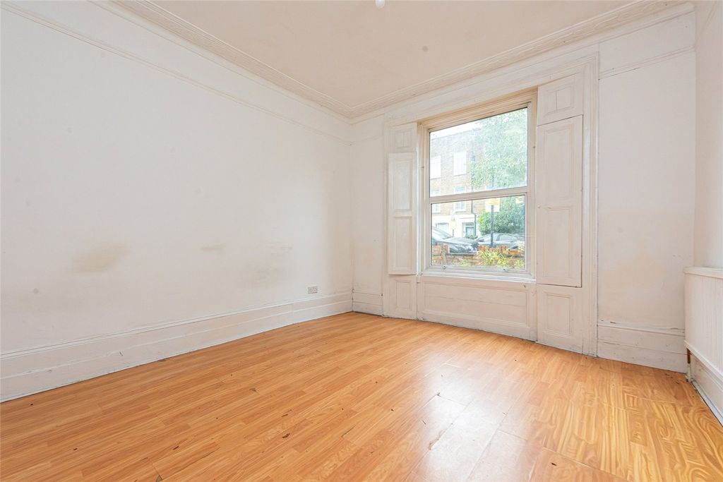 Property photo 3 of 20 Picture No. 30
