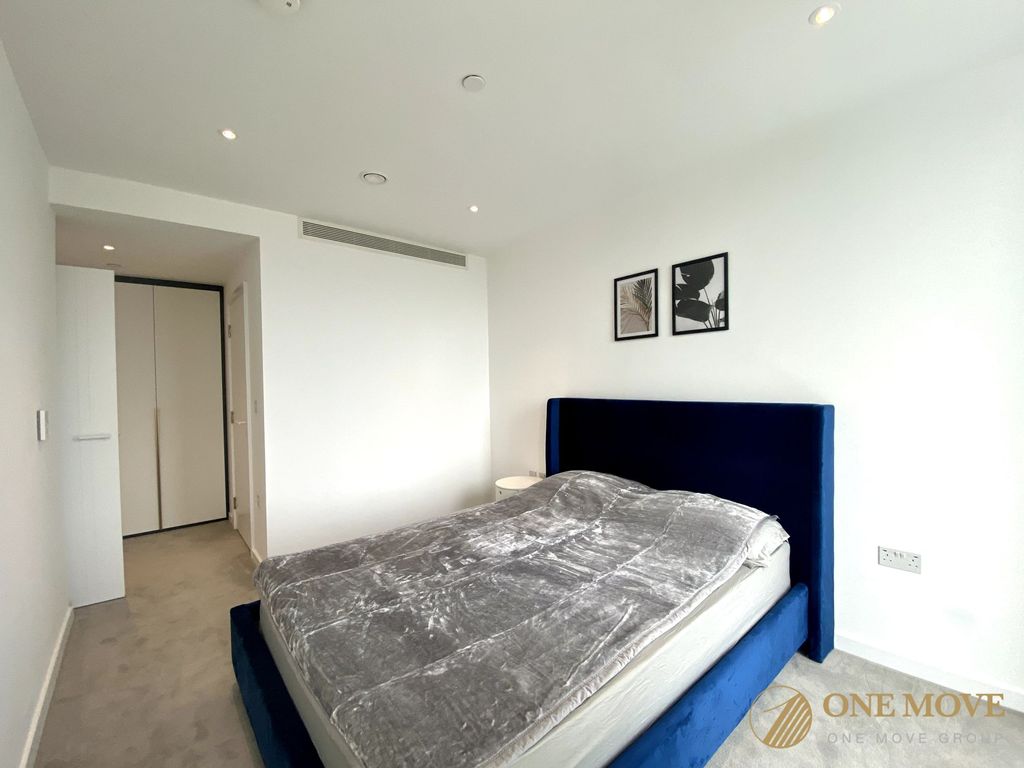 Property photo 2 of 25