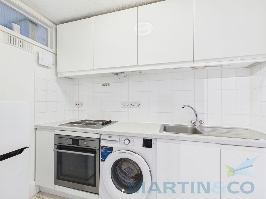 Property photo 3 of 5