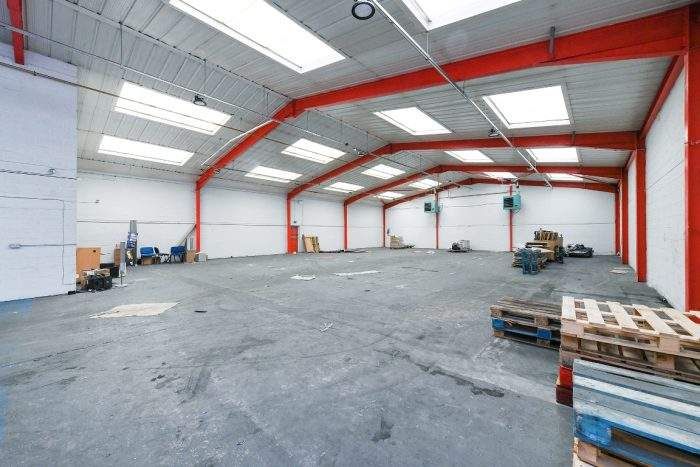 Property photo 3 of 4