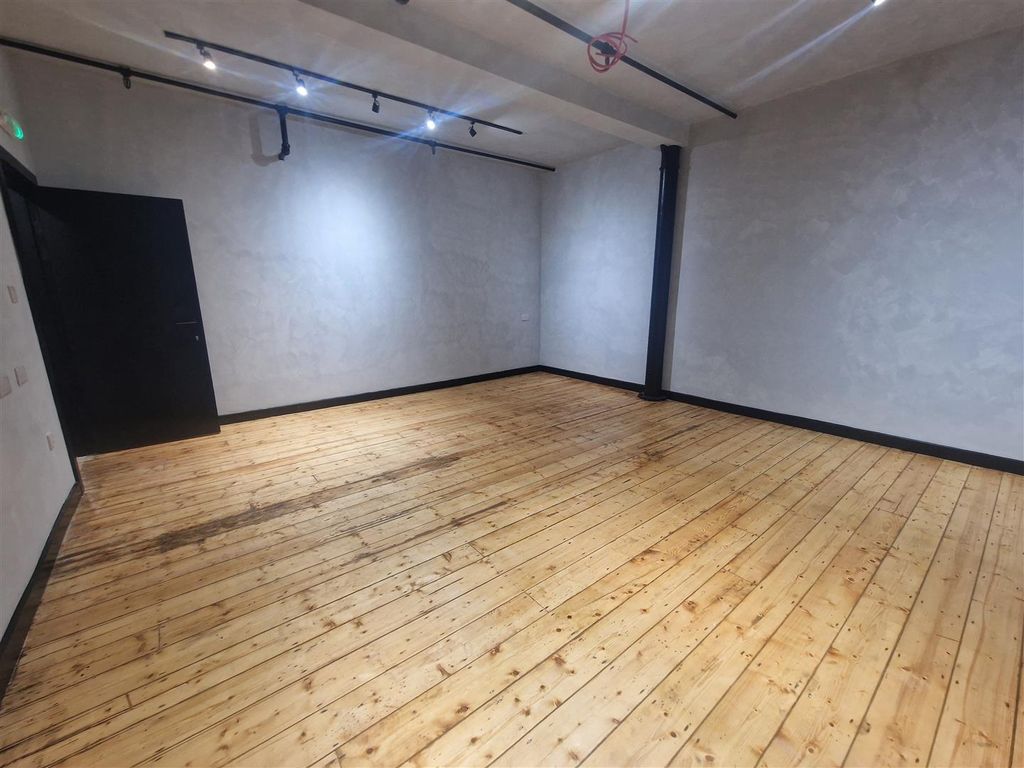 Property photo 2 of 12 H2.Jpg