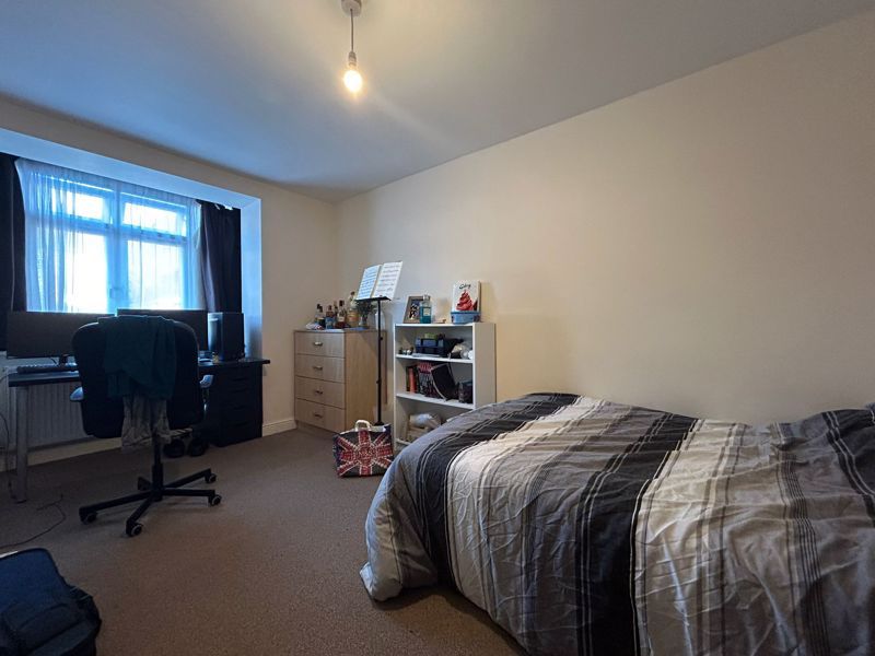 Property photo 3 of 27 Photo 30